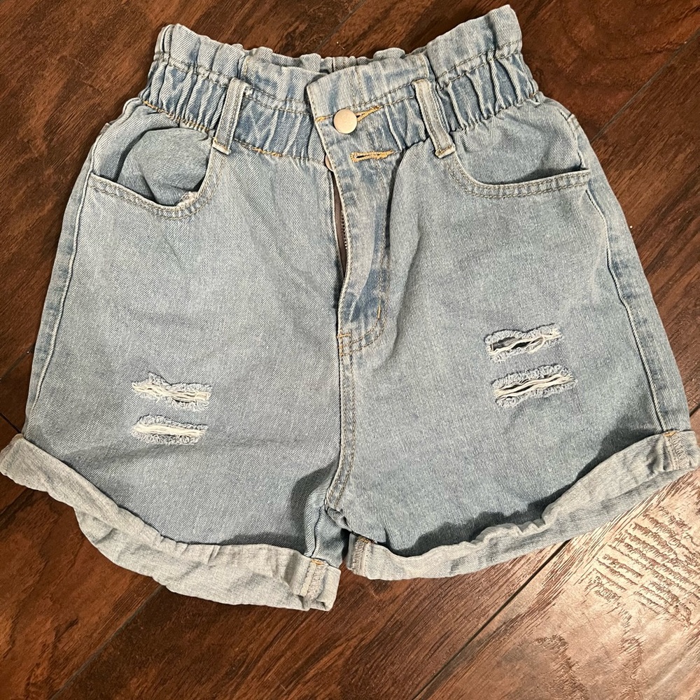 Aaron & Amber High Waisted Cinched Detail Jean Shorts